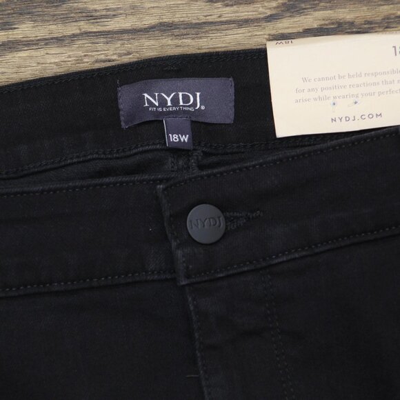 NWT NYDJ Womens Plus Size Marilyn Straight Ankle Jeans WBDMMS2299 Black 18W - Picture 6 of 9